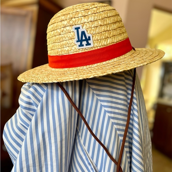 Limited Edition NEW LA Dodger Straw Hat w/ Logo and drawstring - Picture 1 of 4